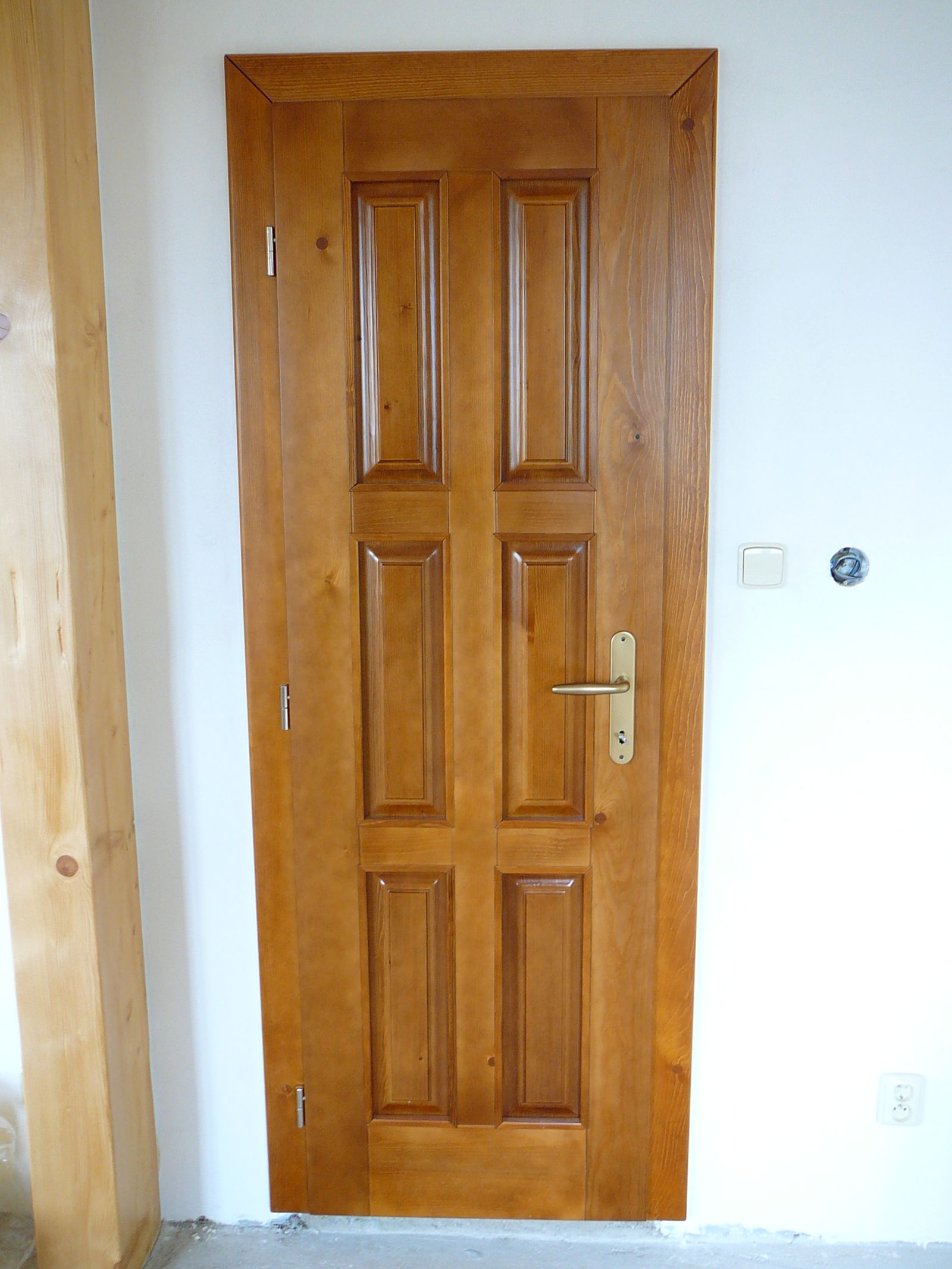 Výroba dveří – ADM STAVBY s.r.o.